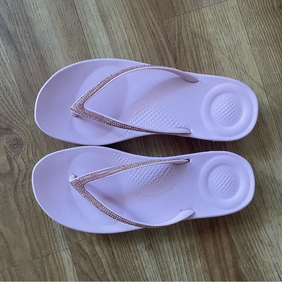 Pink Flipflop - Picture 2 of 5